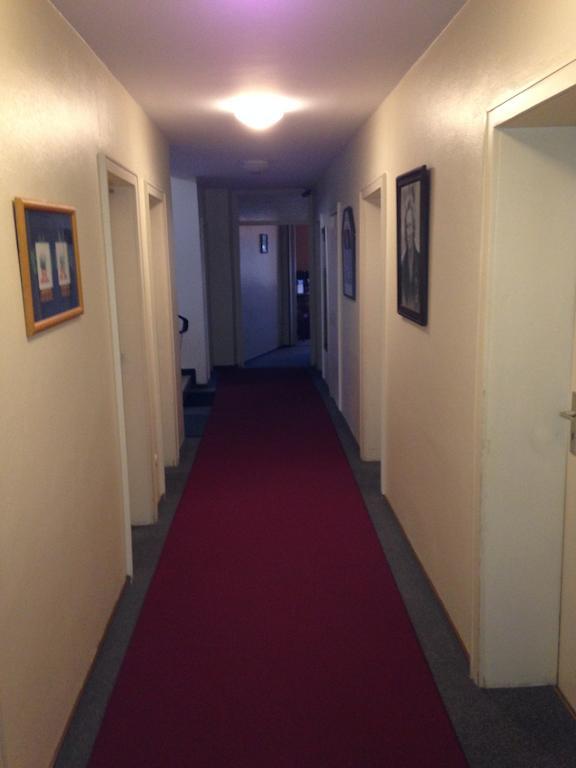 Hotel Luitpold Landshut Oda fotoğraf