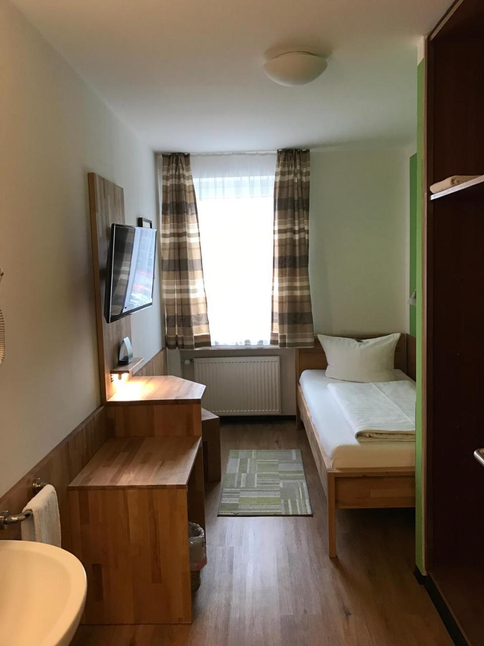 Hotel Luitpold Landshut Dış mekan fotoğraf